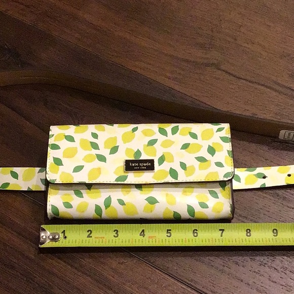 Kate Spade New York NWT genuine leather Lemon Belt Bag size L/XL. - Picture 5 of 10